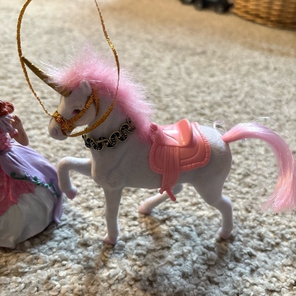 Safari 875429 Rose the Fairy Queen Fantasy Figure & Fairy Horse Figure Toy Pink Safari 875429 Rose the Fairy Queen Fantasy Figure & Fairy Horse Figure Toy Pink